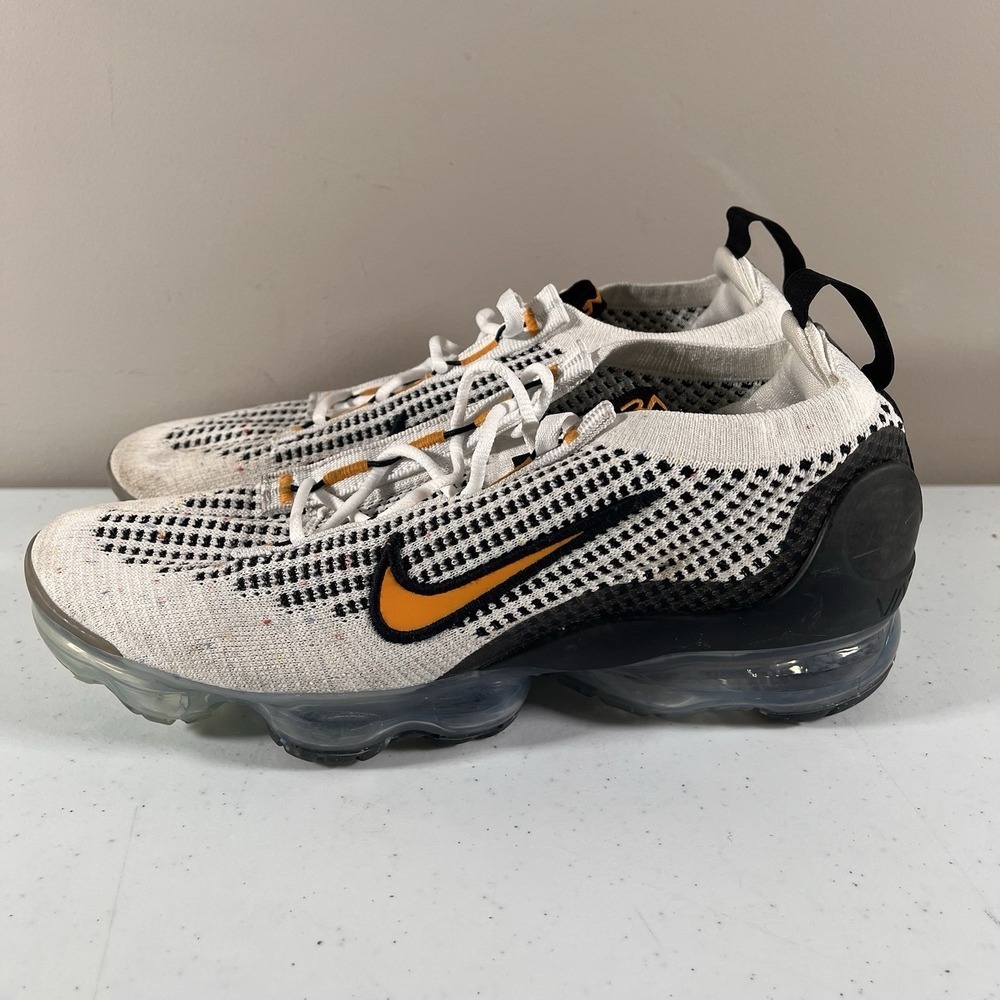 Nike Air VaporMax 2021 Flyknit Shoes Kumquat-Black DM0025-101 Men's Size 7.5 - Picture 2 of 9
